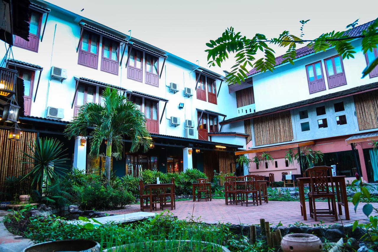 Charming Lao Hotel Муанг-Сай Екстер'єр фото